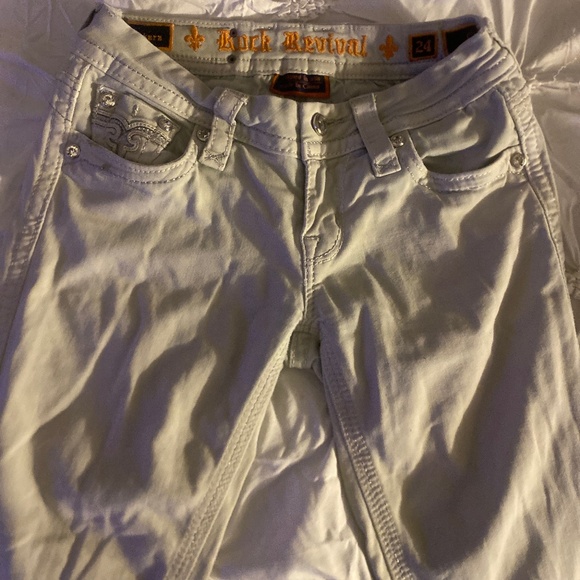 Rock Revival Jeans - Picture 2 of 3